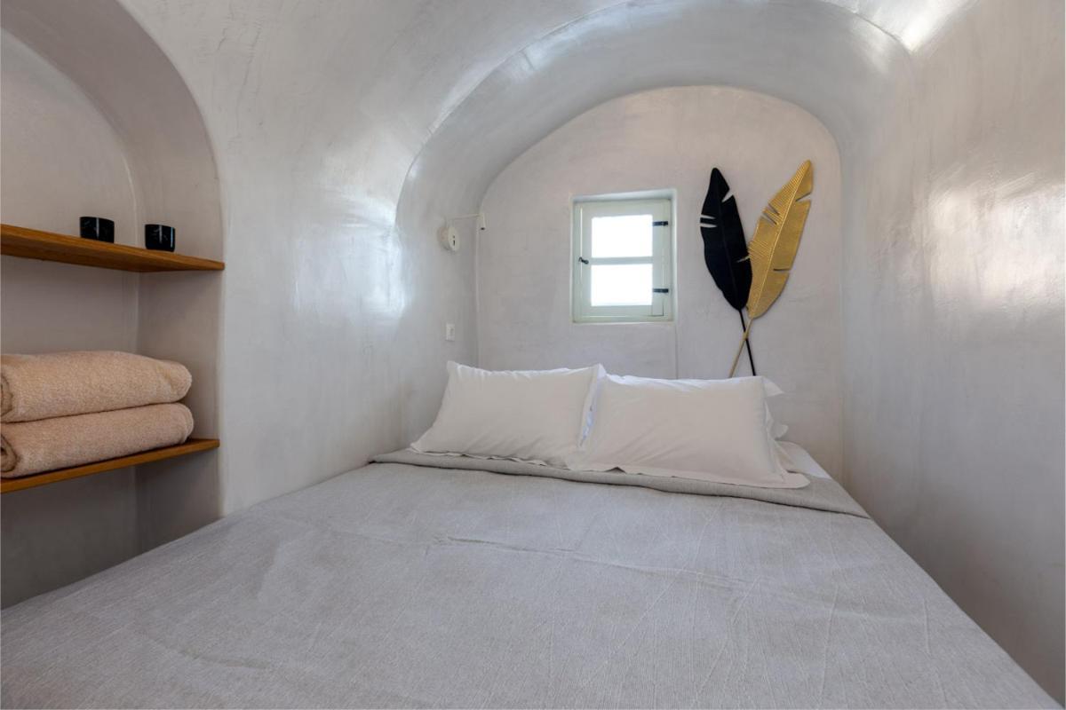 Exi Castle Suites Emporio  Екстер'єр фото